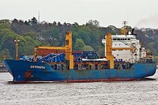 9067544.jpg