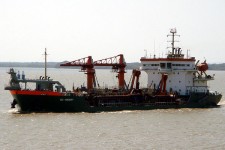 8666159.jpg
