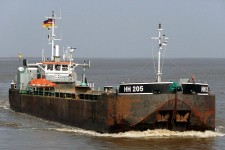 8995067.jpg