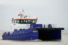 9654830.jpg